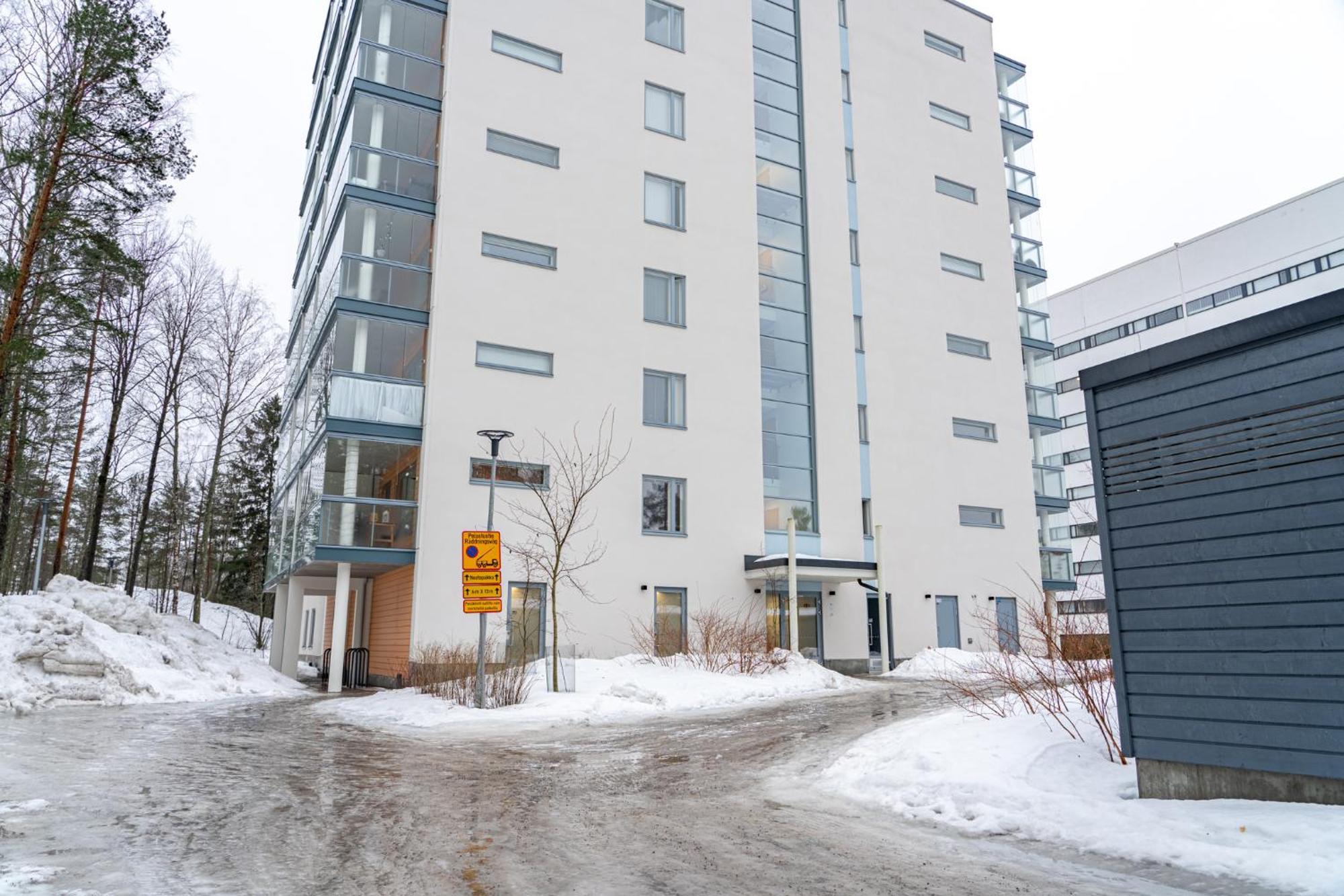 Kaksio Helsingissae Hyvien Kulkuyhteyksien Varrella Apartment Helsinki Exterior photo