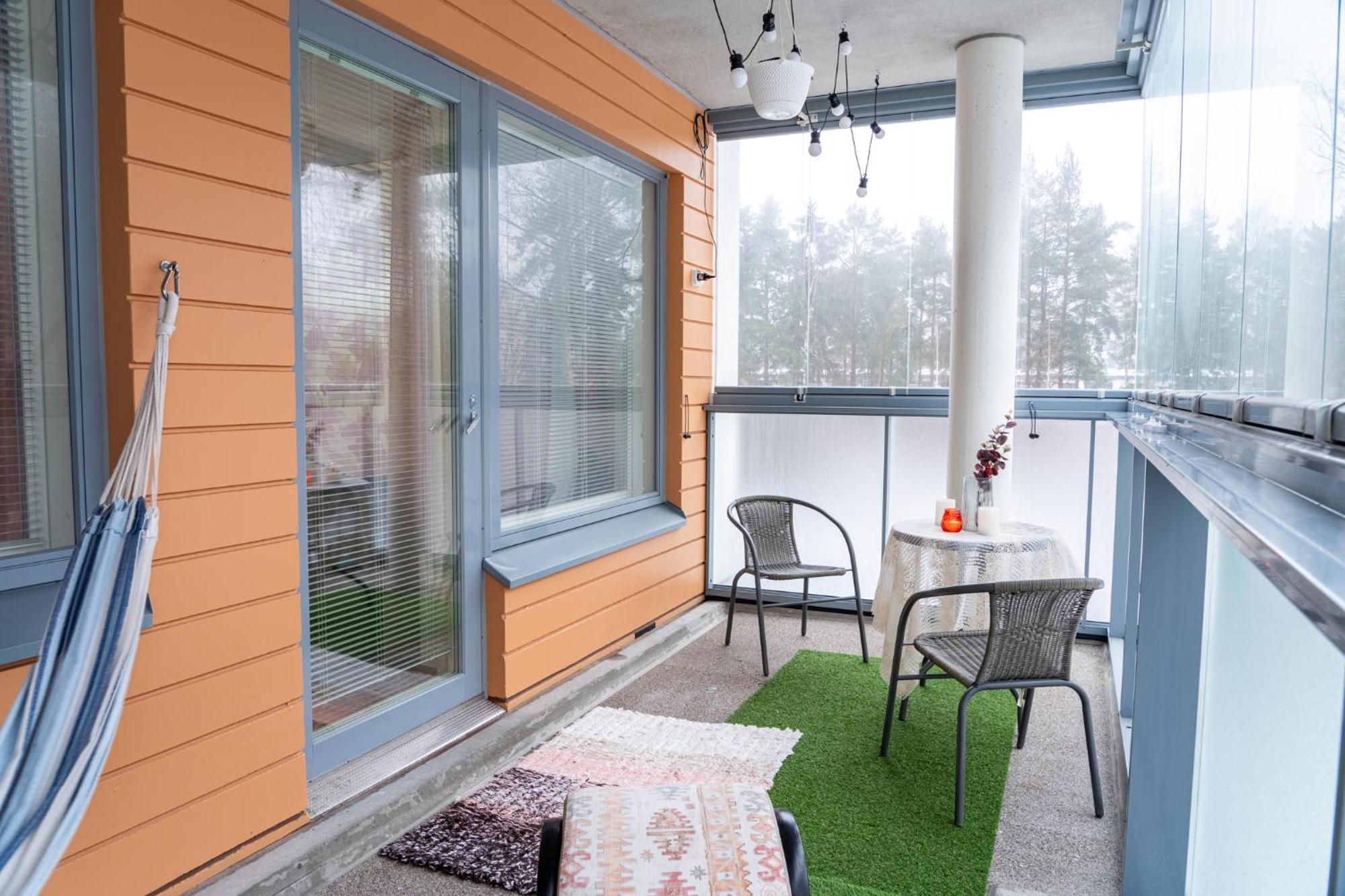Kaksio Helsingissae Hyvien Kulkuyhteyksien Varrella Apartment Helsinki Exterior photo